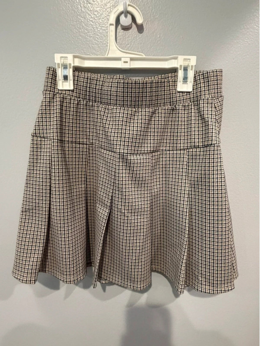 Olive & Oak Y2K Plaid Pleated Flared Short Skirt Size M